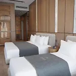 Prado Luxury Отель Химара