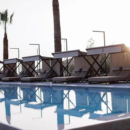 Prado Luxury 5* Himare