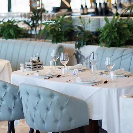 Hotel Prado Luxury Himare