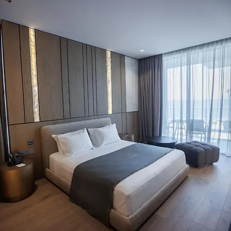 Prado Luxury Hotel Himare