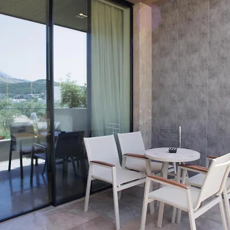 Prado Luxury Hotel 5*