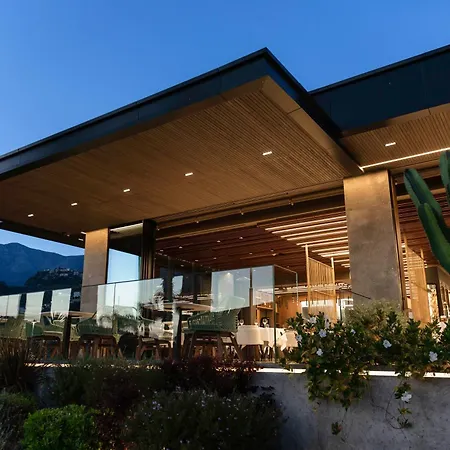 Hotel Prado Luxury Himarë
