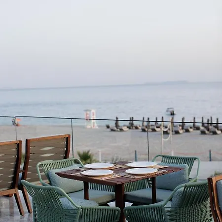 Prado Luxury 5* Himare