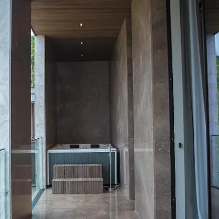 Prado Luxury Hotell 5*