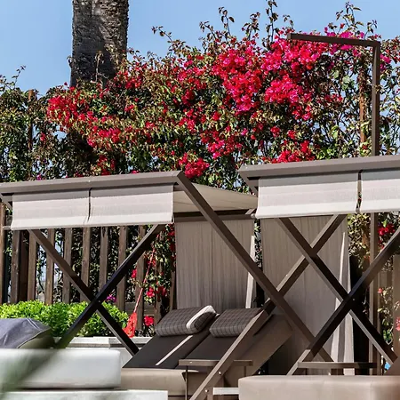 Prado Luxury Hotel