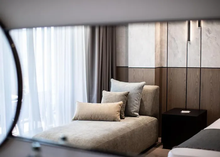 Prado Luxury 5* Himarë